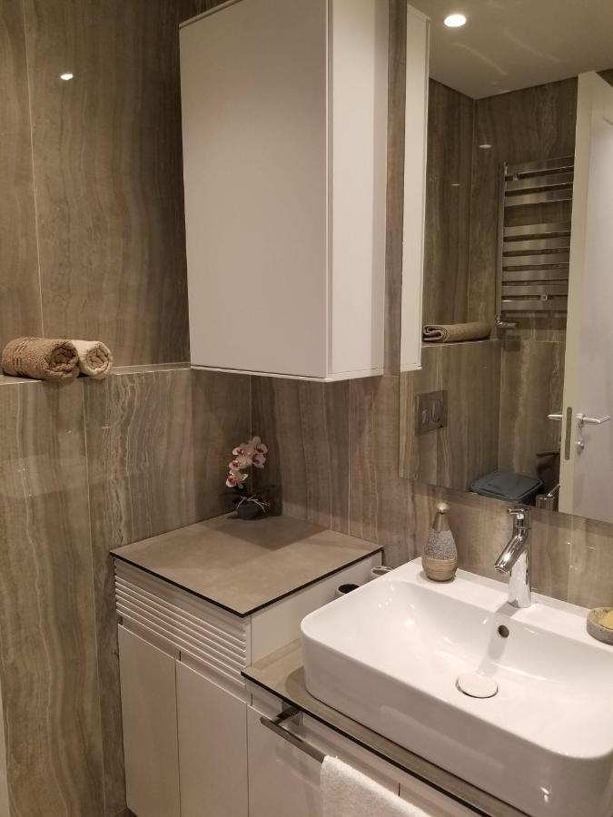 Azura Residence - New Luxury Apartment Βελιγράδι Εξωτερικό φωτογραφία