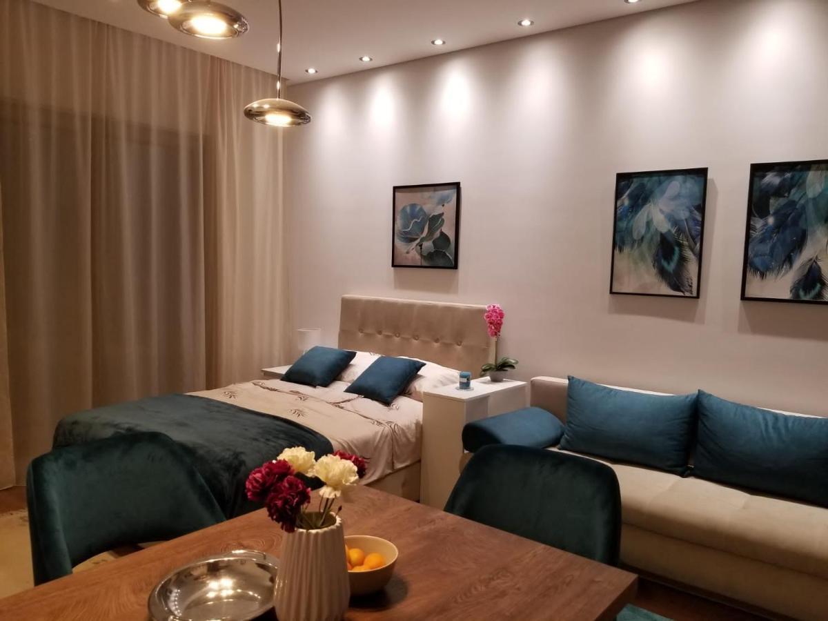 Azura Residence - New Luxury Apartment Βελιγράδι Εξωτερικό φωτογραφία