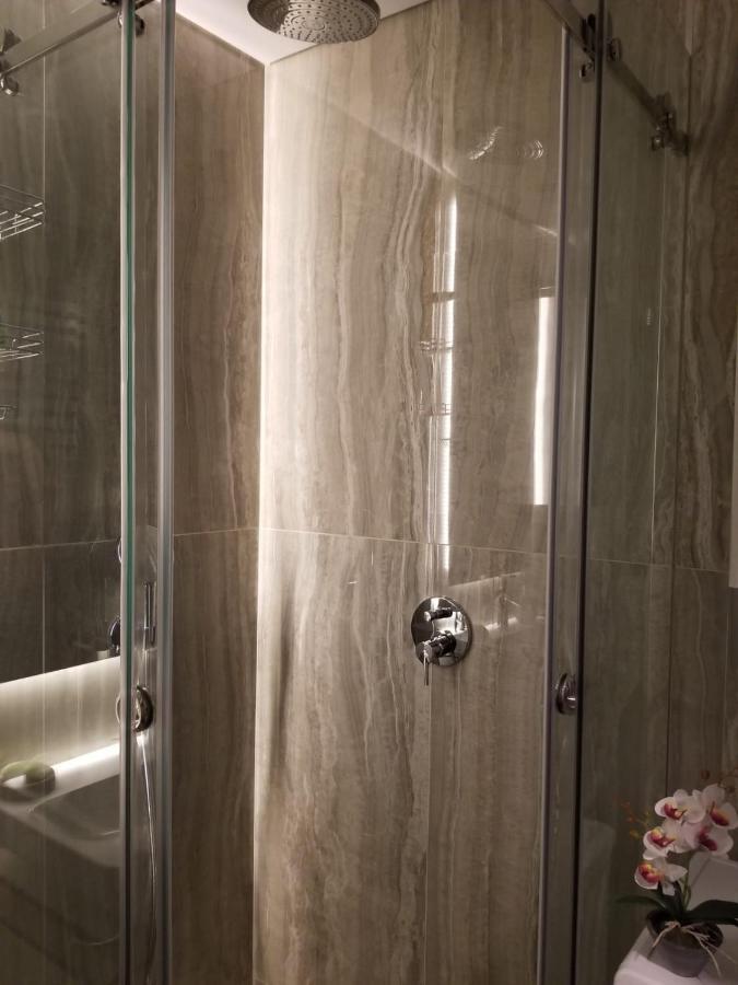 Azura Residence - New Luxury Apartment Βελιγράδι Εξωτερικό φωτογραφία